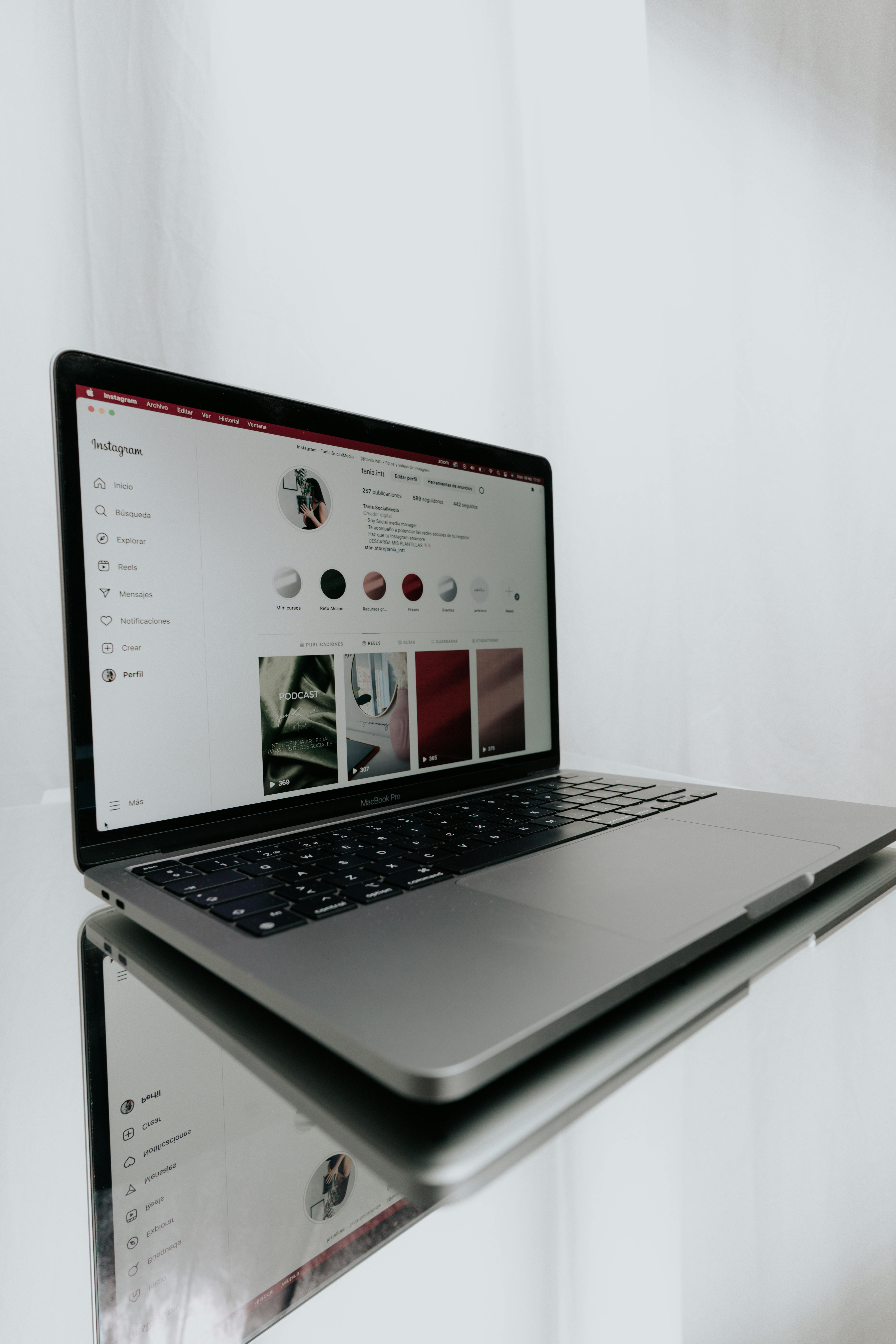 Redes Sociales para Negocios: Cómo Generar Leads con Ofertas Lifetime